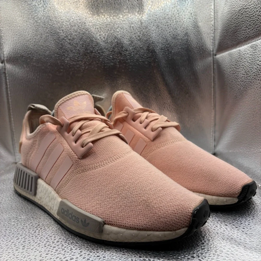 Size 9.5 Adidas NMD_R1 Vapour Pink Womens Lace-Up Comfort Running Shoes BY3059